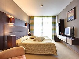 Sandy bay hotel