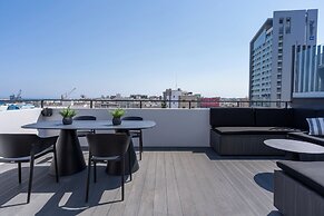 The Penthouse - 3BR Seaview in Larnaca