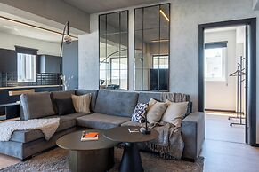 The Penthouse - 3BR Seaview in Larnaca