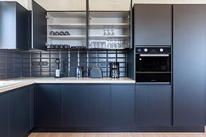 The Penthouse - 3BR Seaview in Larnaca