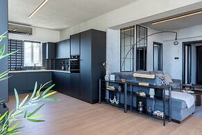 The Penthouse - 3BR Seaview in Larnaca