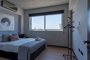 The Penthouse - 3BR Seaview in Larnaca
