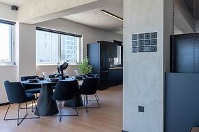 The Penthouse - 3BR Seaview in Larnaca