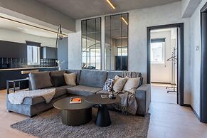 The Penthouse - 3BR Seaview in Larnaca