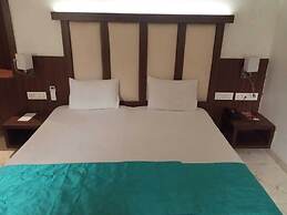 HOTEL KARAN PALACE