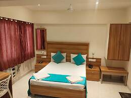 HOTEL KARAN PALACE