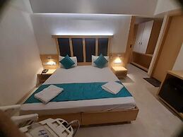 HOTEL KARAN PALACE