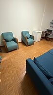 Weekend Hotel