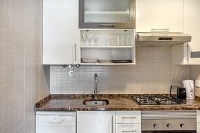 Bairro Alto Typical by Homing