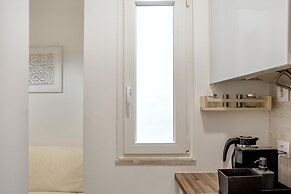 Downtown Modern Apartments I by Homing