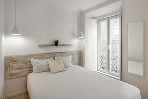 Downtown Modern Apartments I by Homing