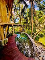 GREEN LANDER UBUD