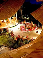 GREEN LANDER UBUD