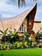 GREEN LANDER UBUD