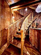 GREEN LANDER UBUD