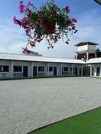 17 Garden