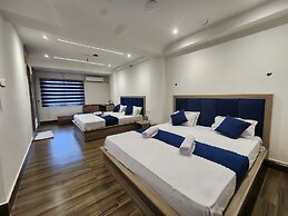 Lakhdatar Hotel