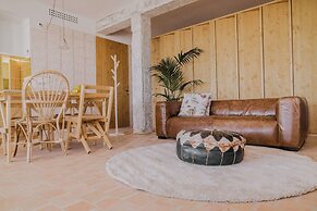 Moll Petit Apartments