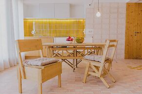 Moll Petit Apartments