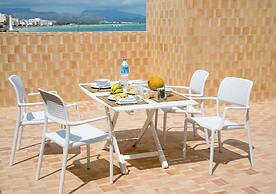 Moll Petit Apartments