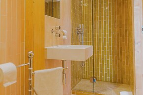 Moll Petit Apartments