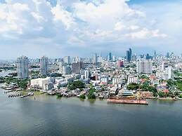 Riverview Condo Near Icon Siam Hi Speed Internet