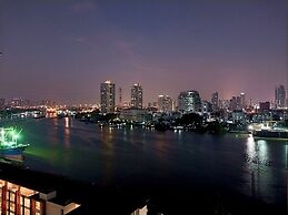 Riverview Condo Near Icon Siam Hi Speed Internet