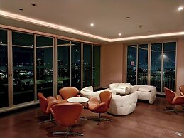 Riverview Condo Near Icon Siam Hi Speed Internet