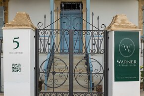 Warner Boutique Hotel