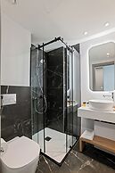 Warner Boutique Hotel