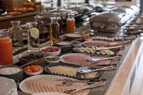 Warner Boutique Hotel
