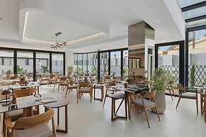 Warner Boutique Hotel