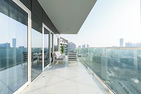 Dubai Luxury 2BR - Burj Khalifa View