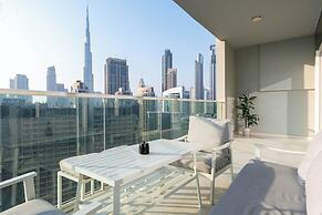 Dubai Luxury 2BR - Burj Khalifa View