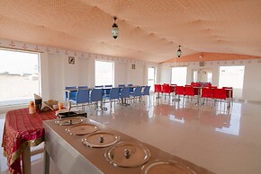 Golden Sands Desert Camp and Resort