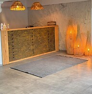 BL KARAKUM SUITES