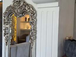 BL KARAKUM SUITES