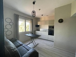 Appart Hôtel Sous les pins