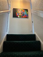 4 Bedroom House in Newry Central