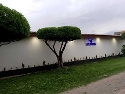 RC Lux Hotel