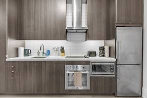 300 Front Luxury Condos