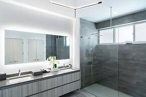 Ellipse Resort, Grace Bay