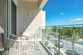 Ellipse Resort, Grace Bay
