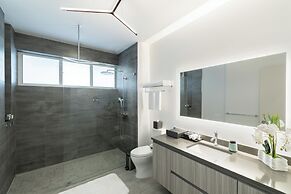 Ellipse Resort, Grace Bay