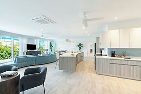 Ellipse Resort, Grace Bay