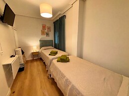 Rooms Carlos, next to Plaza Mayor