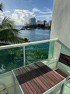 Ocean Breeze Villa