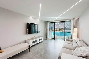 Ocean Breeze Villa