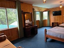 Jaithra Inn