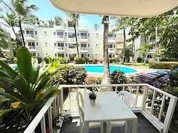 CARIBBEAN STUDIOS POOL BEACH & SPA